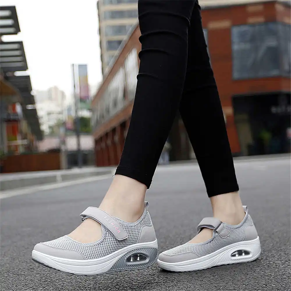 Women Formal Wear Footwear - Baskets Colorées Demi-Saison pour Homme, Patins
