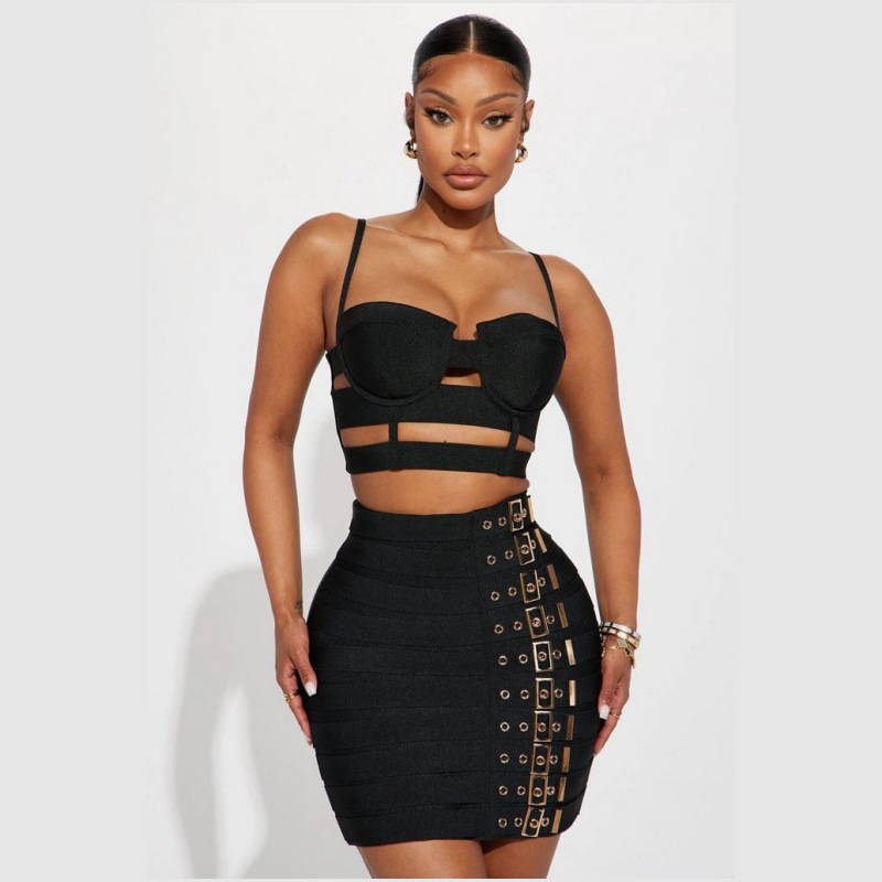 Robe de bal à bandes noire et  - Women Formal Wear Belt avis et prix